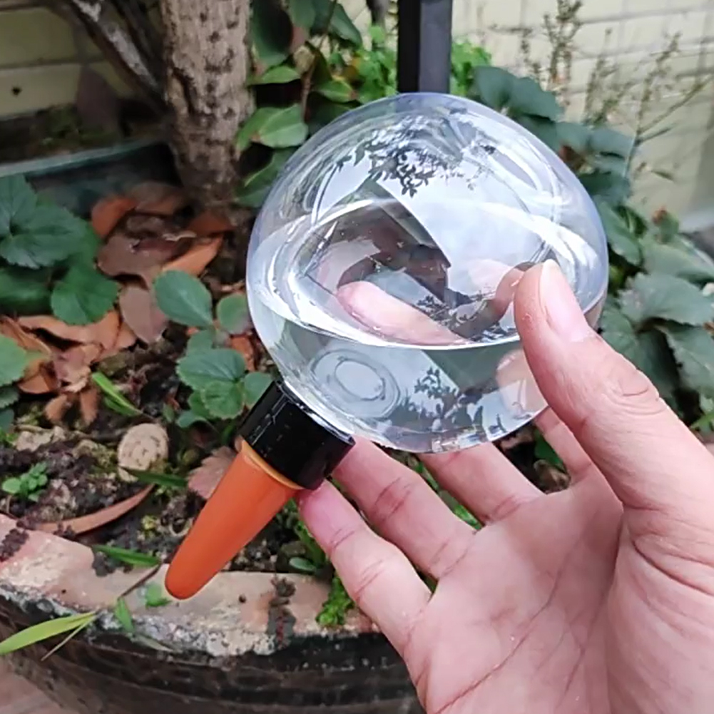 Self-Watering Planter - Sistema di irrigazione a goccia automatico